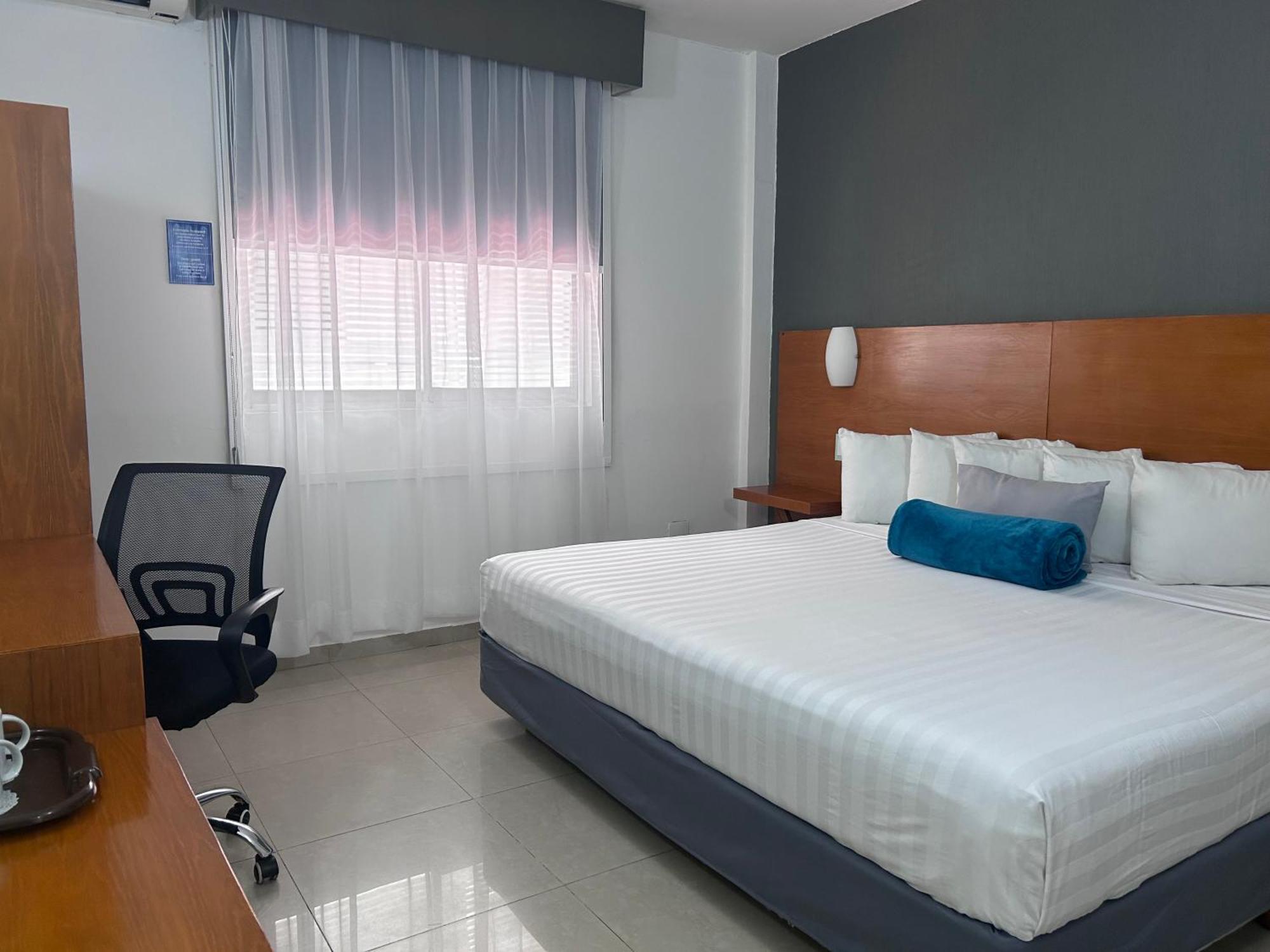 Hotel Gran Minatitlan Plaza Esterno foto