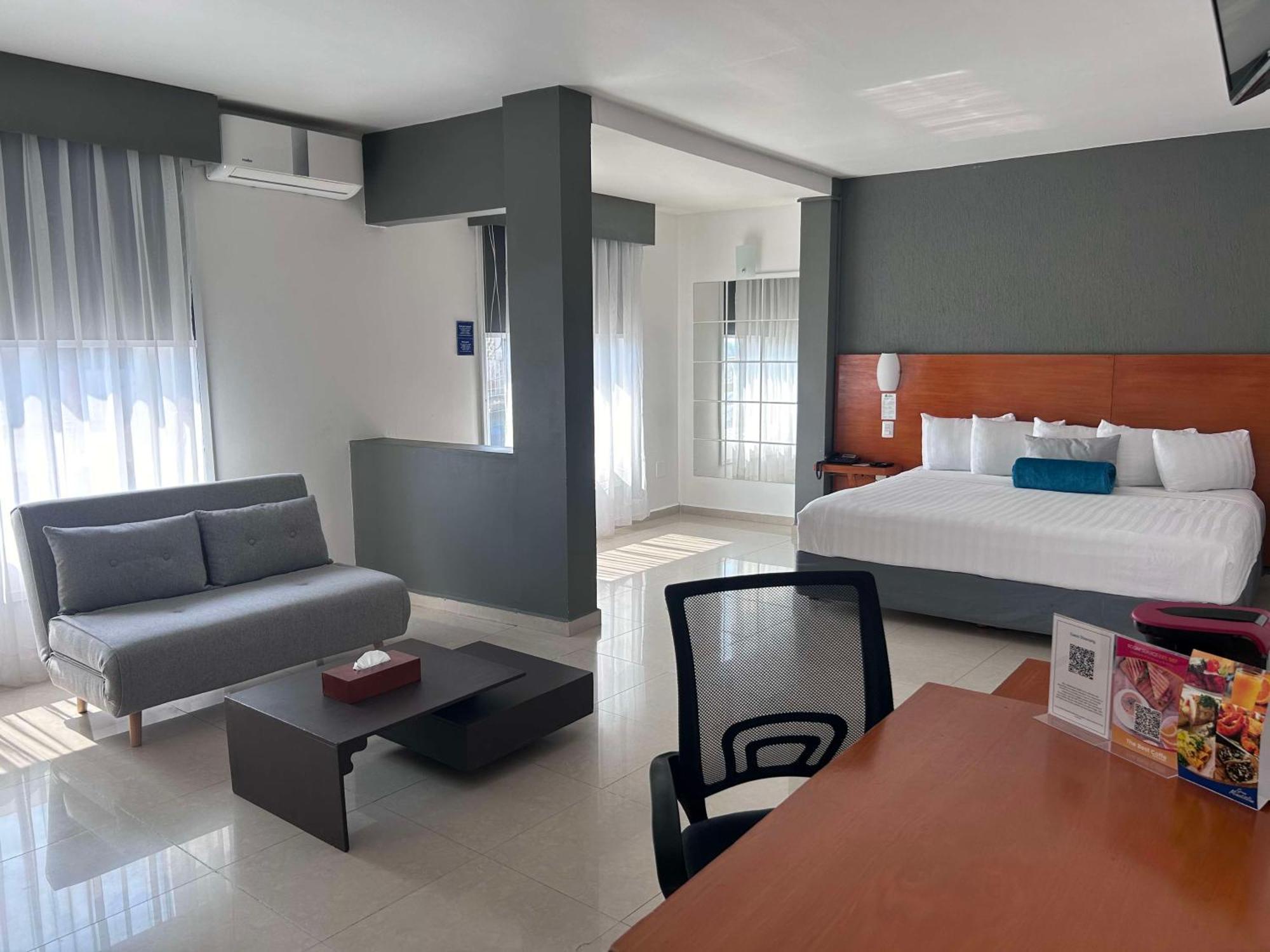 Hotel Gran Minatitlan Plaza Esterno foto